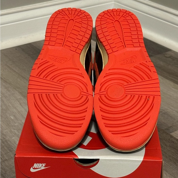 British Tan Retro Nike Dunk Low sz 10.5 - Picture 3 of 4